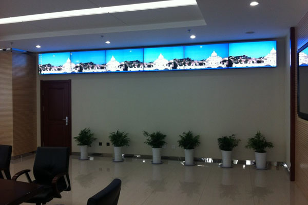 46寸液晶拼接屏会议视频显示屏-辽宁大连中石油集团会议室液晶拼接屏项目